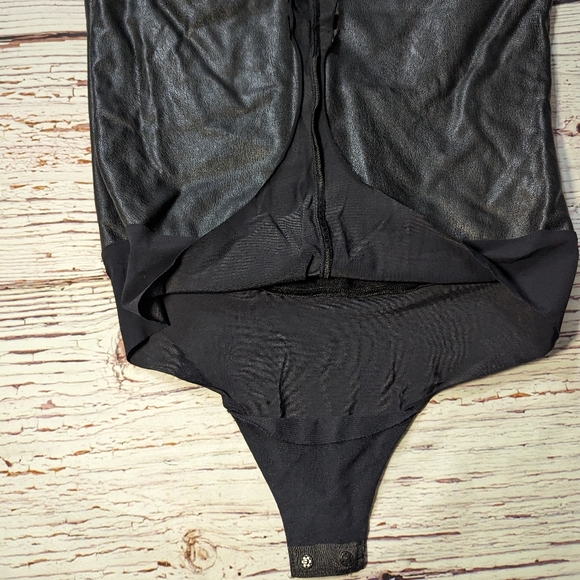Commando Faux Leather Black T Shirt Bodysuit Medium Great Condition - Picture 7 of 11